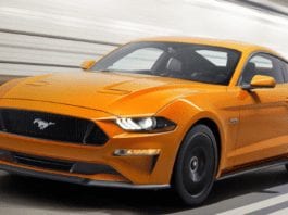 Ford Lança Mustang 2018 Novo Visual e Câmbio