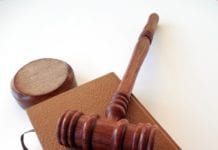 Desigualdade social no Brasil cresce. Em um ano gastos do dinheiro de impostos com supersalários de juízes sobe quase 50% elevando disparidades Transmissões na Internet Devem Respeitar Direitos Autorais