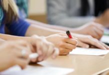 Governo Lula tentou manter prova devido a custos, mas cedeu a pressão e adiou o Enem dos Concursos Novas regras para concurso público já estão em vigor