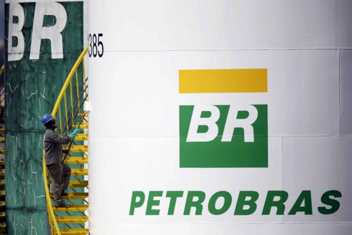 Petrobras para reduzir alavancagem irá pagar dividendos mínimos