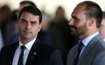 Entrevista “descancelada” de Flávio Bolsonaro no SBT expõe problemas do Brasil Polícia Federal inocenta o senador Flávio Bolsonaro