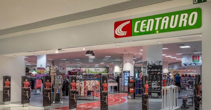 Centauro anuncia reabertura de lojas gradativamente. A rede de produtos esportivos anunciou a reabertura nesta segunda-feira, 11.