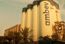 Ambev sai do negócio de sucos com venda de operação Ambev fará compra de caminhões elétricos da Volkswagen