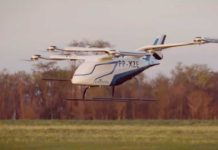 Carro voador é novidade apresentada pela Embraer Carro voador é novidade apresentada pela Embraer