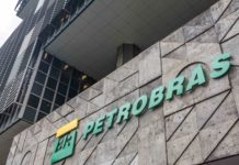 Com mercado americano fechado Petrobras sobe com descoberta em Búzios Petrobras inicia renovação de sua maior refinaria
