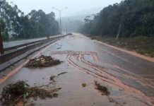 Barragem de rejeitos transborda em Nova Lima Minas Gerais Barragem de rejeitos transborda em Nova Lima Minas Gerais. Uma barragem de rejeitos de minério de ferro da Vallourec, conglomerado francês de siderurgia, transbordou na manhã deste sábado (08) na cidade de Nova Lima, região metropolitana de Belo Horizonte, Minas Gerais.