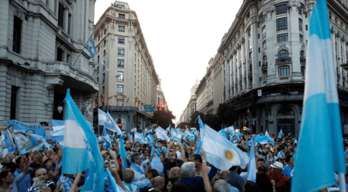 Binance firma parceria com Buenos Aires para impulsionar adoção de criptomoedas na Argentina argentina tem inflação de quase 80%