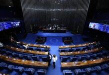 Senadores gastam R$2,2 milhões do dinheiro de impostos em diárias com viagens senadores ELEITOS EM BRASILDeputados aprovam atividade de lobby