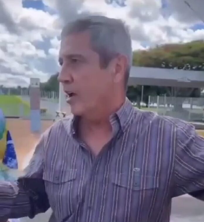 Braga neto fake bolsonaro