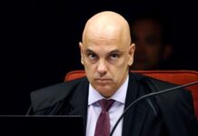 Trump Media e Rumble processam Alexandre de Moraes nos EUA por “censura extraterritorial” Alexandre de Moraes suspende reintegração