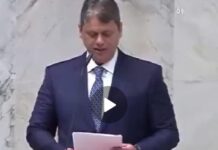 Fim do “tucanato” em São Paulo. Tarcísio assume o Governo e agradece Bolsonaro Tarcísio assume o Governo e agradece Bolsonaro