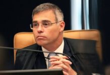 Ministro do STF pede que Suprema Corte brasileira seja isenta para pacificar o Brasil Ministro do STF vota contra prisão de
