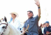 Bolsonaro tem recepção calorosa na Agrishow
