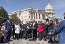 Congressistas e exilados brasileiros fazem denuncia sobre democracia no Capitólio Americano