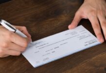O que é e como funciona o cheque administrativo? Quais as taxas?