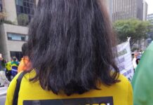 New York Times afirma que manifestações de 7 de Setembro mostram a força de Bolsonaro no Brasil. Mesmo censurado