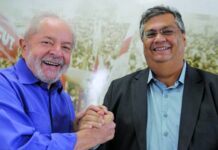 Após Hugo Motta decidir cassar dois deputados do PL, Dino do STF aciona polícia contra duas lideranças do partido de Bolsonaro