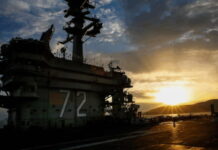 EUA enviam porta-aviões ao Irã em meio à escalada de tensões