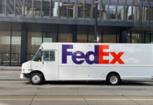 Gigante Gobal FedEx deixa o Brasil: um alerta sobre o ambiente de negócios na gestão Lula. Coloca país em grupo sem prestígio