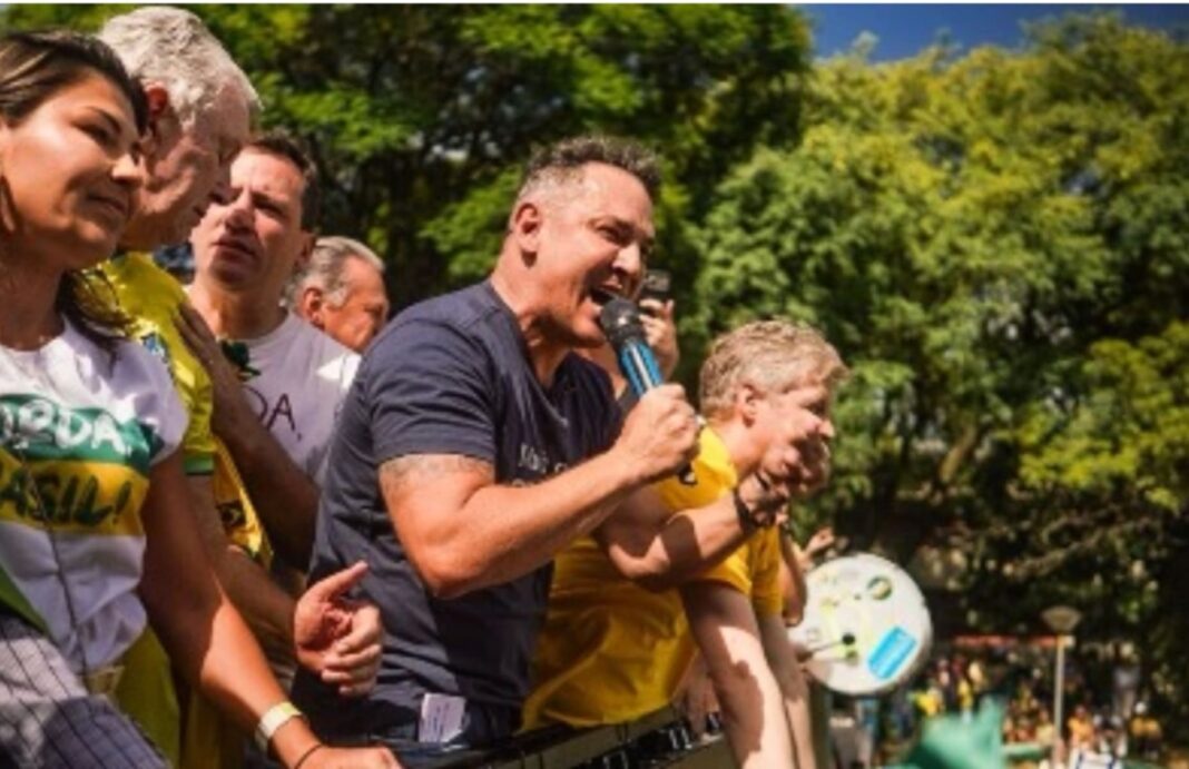 manifestação acorda brasil