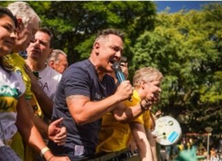 manifestação acorda brasil