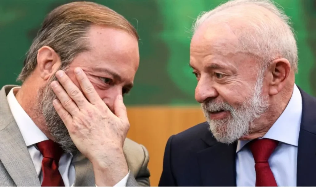ALEXANDRE SILVEIRA, LULA