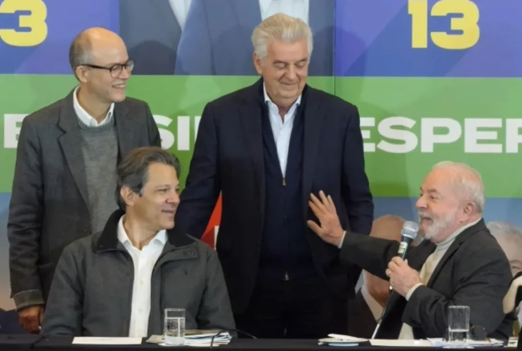 o ex-ministro Walfrido dos Mares Guia