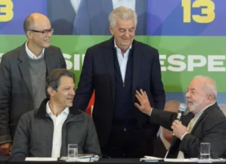 o ex-ministro Walfrido dos Mares Guia