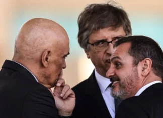 Alexandre de Moraes, Paulo Gonet e Andrei Rodrigue, chefe da PF